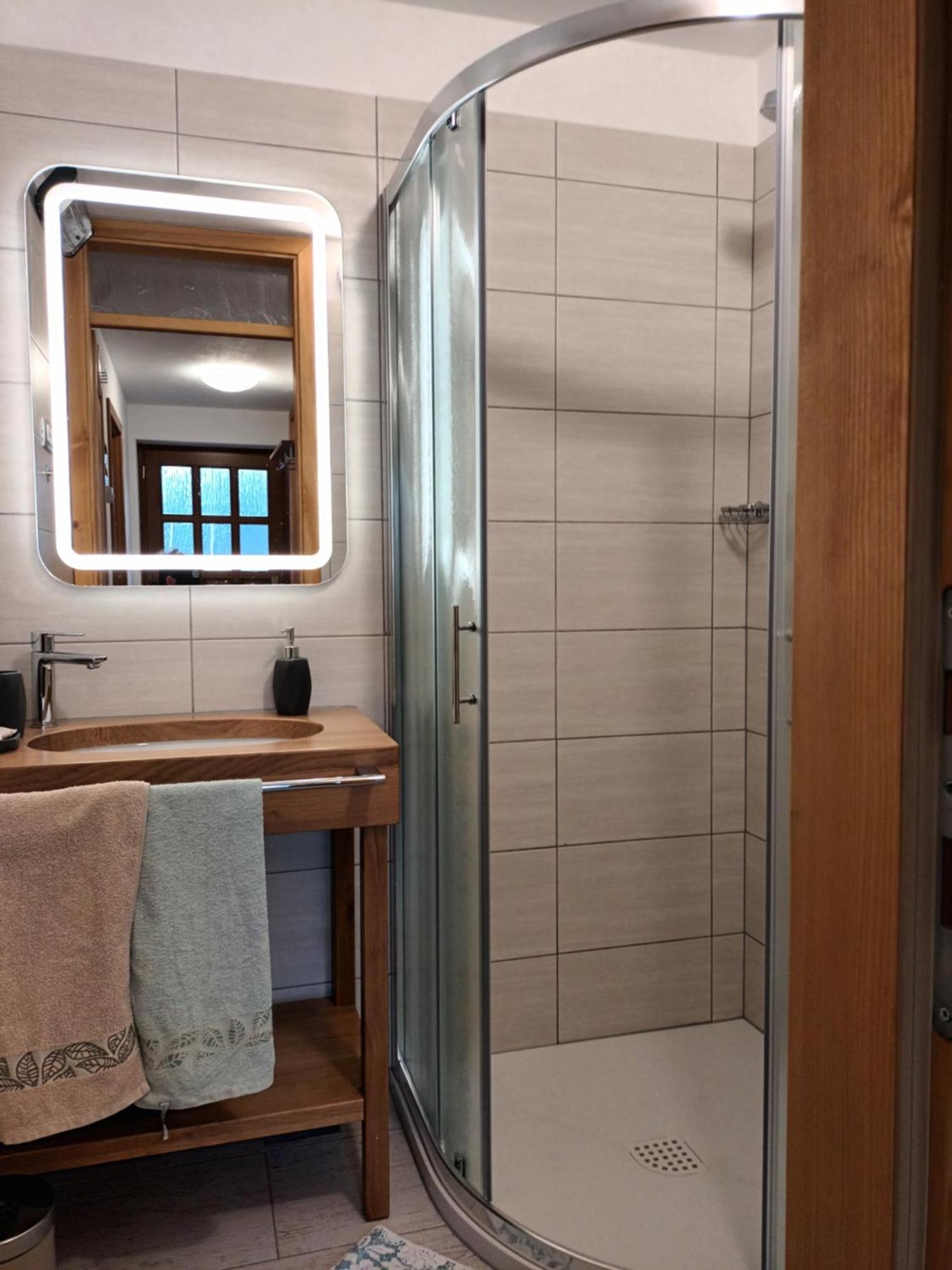 Apartma Ana Ida * Srpenica